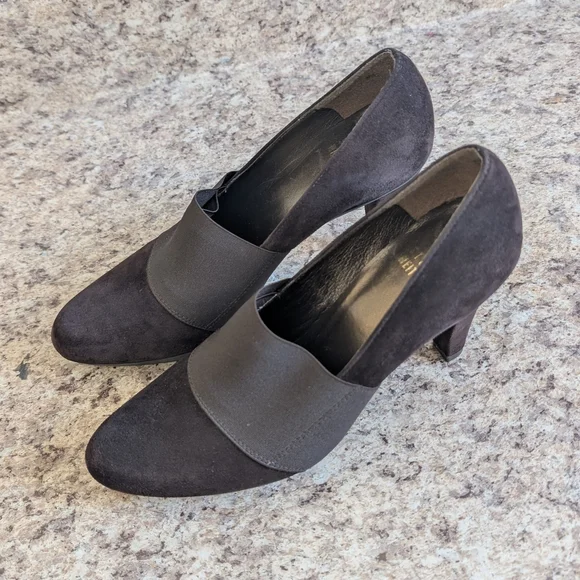 Stuart Weitzan Heels - Picture 2 of 7